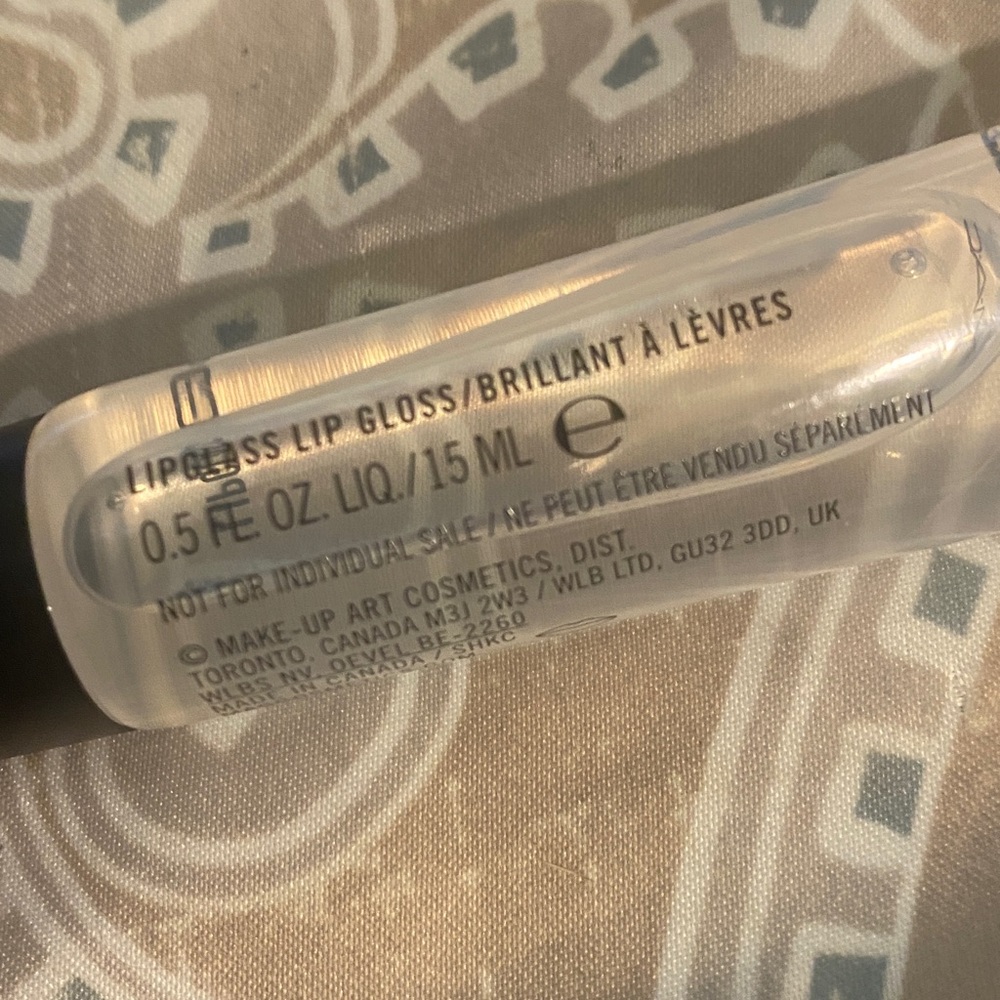 MAC Lipgloss Bundle - Picture 4 of 4